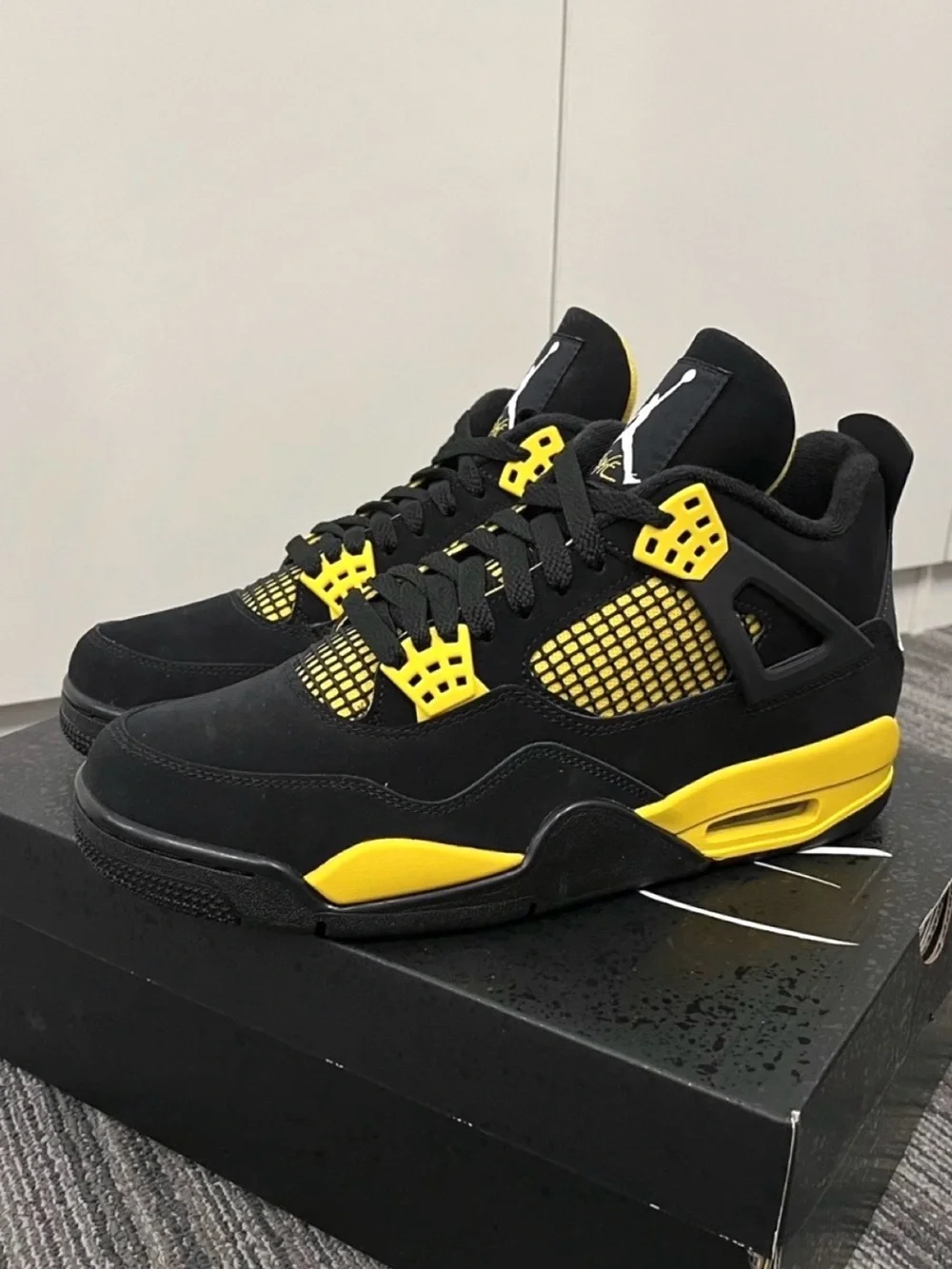 Jordan 4 Retro Yellow Thunder 2023 -Men's Athletic Shoes Classic Sneakers